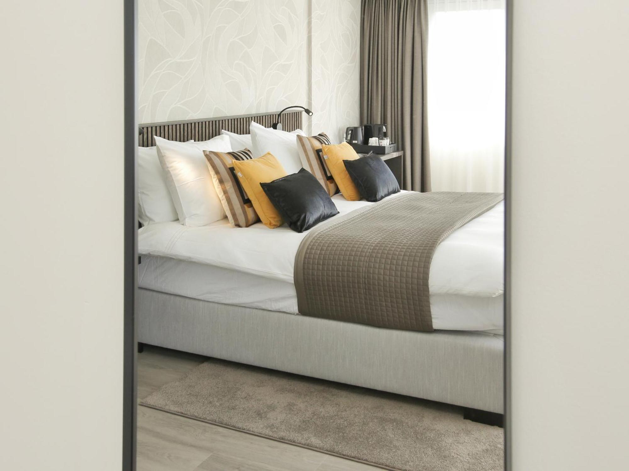 באדהופדורפ Boutique Hotel Hans - Amsterdam Schiphol Airport מראה חיצוני תמונה